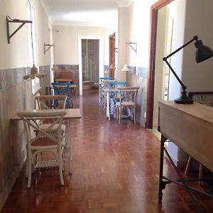 https://guelio-al-massimo-suitesbreakfast.palermohotels.org